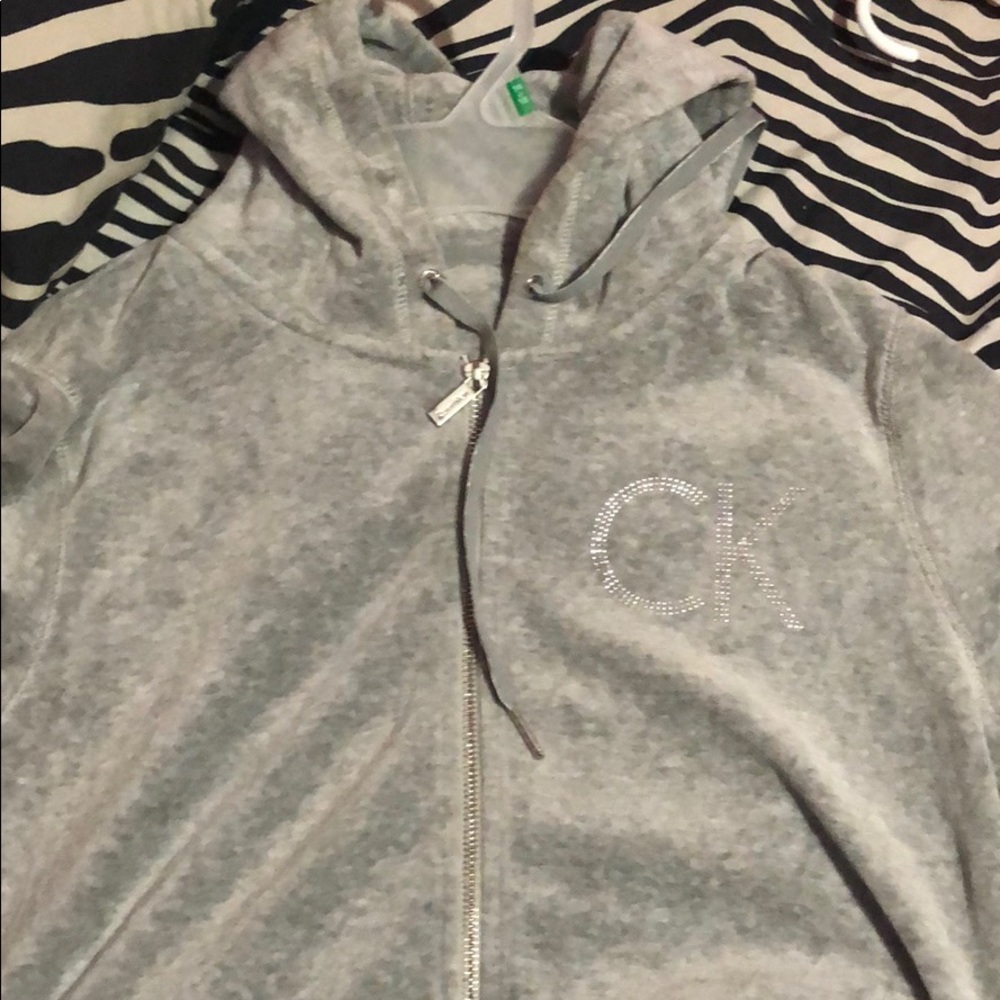 Calvin Klein Sweater
